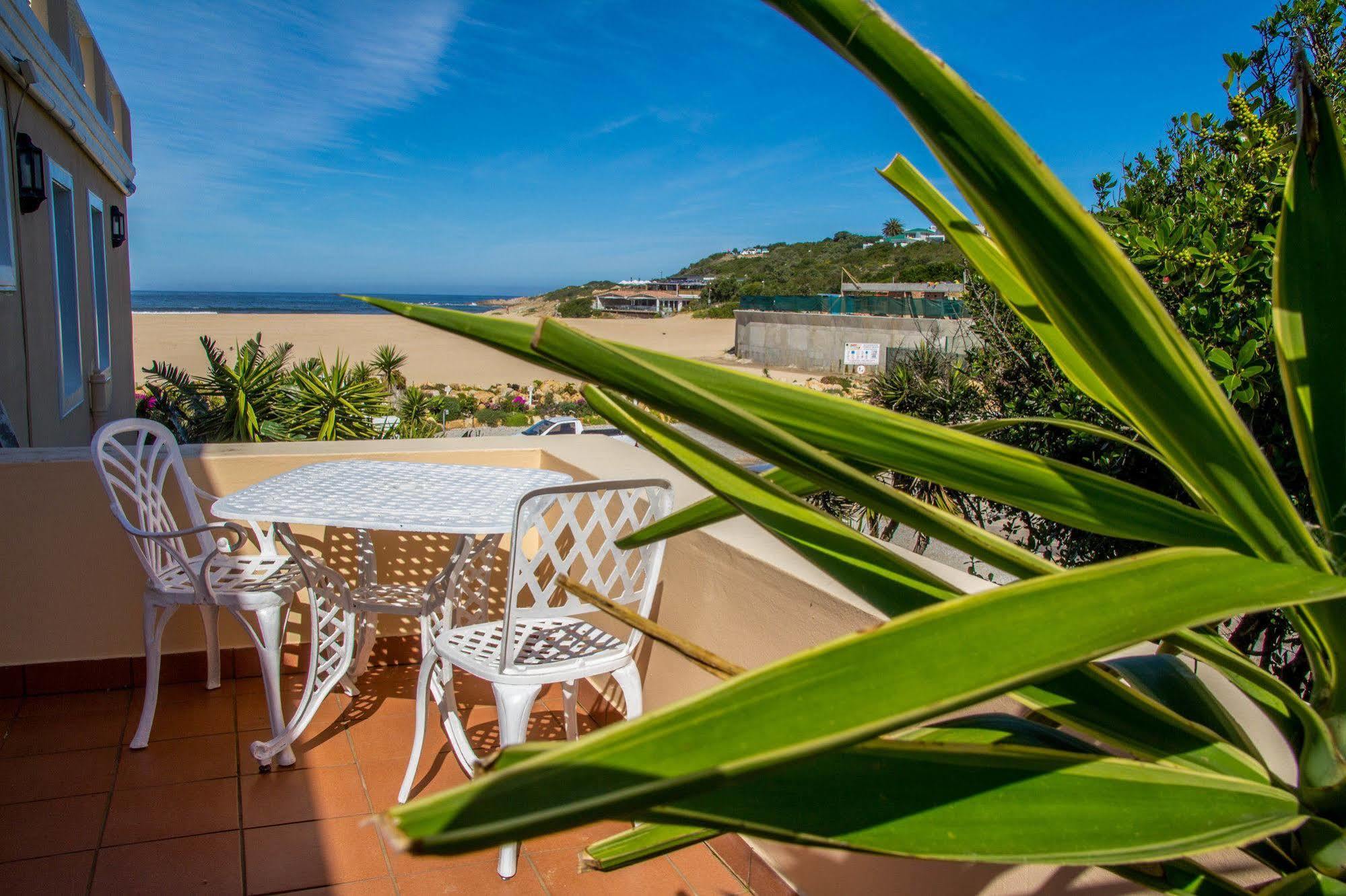 Milkwood Manor On Sea Bed & Breakfast Плетенбърг Бей Екстериор снимка